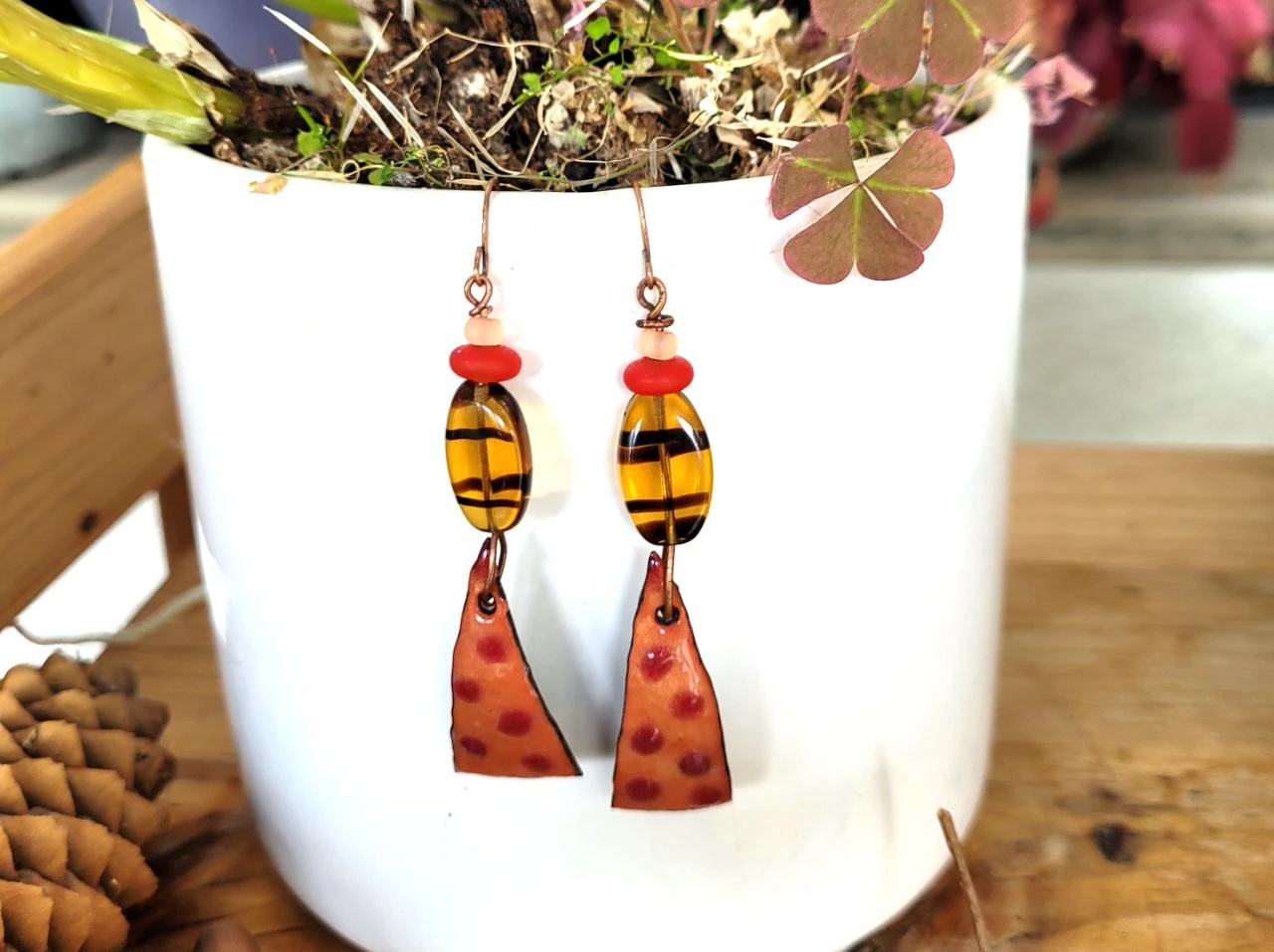 Splendid retro enamel charms for these baroque style earrings.. – photo 3